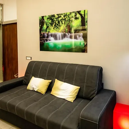 Apartment House Moni Naples