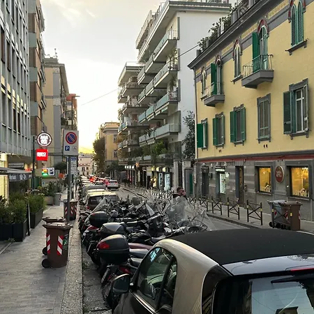 House Moni * Naples