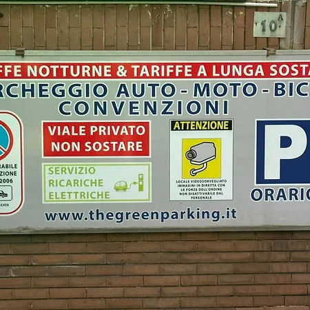 Appartamento House Moni
